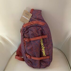 New Patagonia Atom sling backpack 🎒 size 8L - authentic